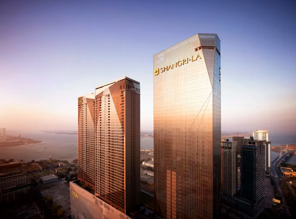 Un Nuevo Hotel Icónico se instala en el corazón de la Capital Camboyana ” Le Shangri-La Phnom Penh “