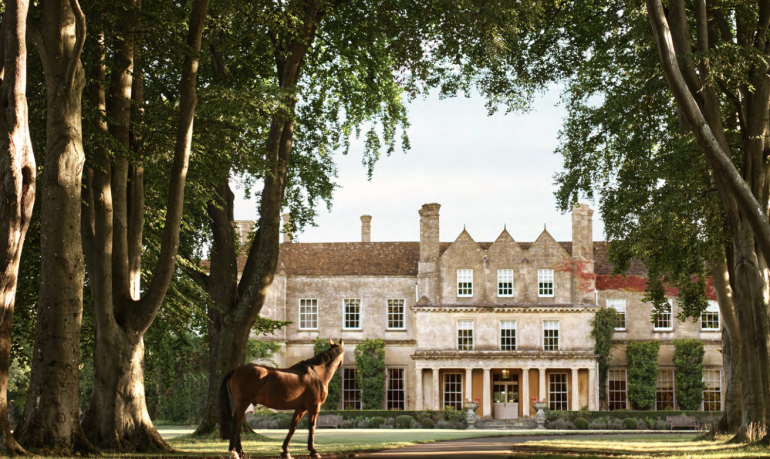 Accor inaugure sa nouvelle griffe ultra-luxe avec l’iconique Lucknam Park, et dévoile un développement mondial ambitieux d&rsquo;hôtels « Emblems Collection »