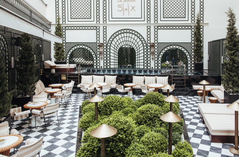 Appointment of Thomas Robert as General Manager of Hôtel SAX Paris LXR, joined by Mathilde Guillaume as Director of Sales, Marketing and Revenue