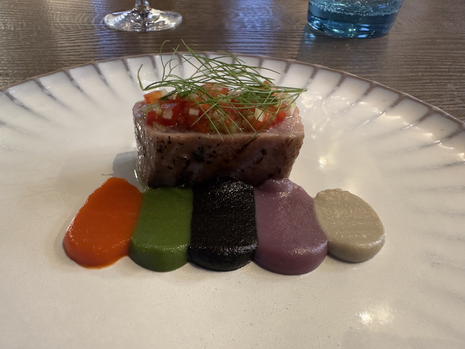 La Vue — thon, poivron, oignon, haricot, olive — menu Sens 7 Actes restaurant Colette