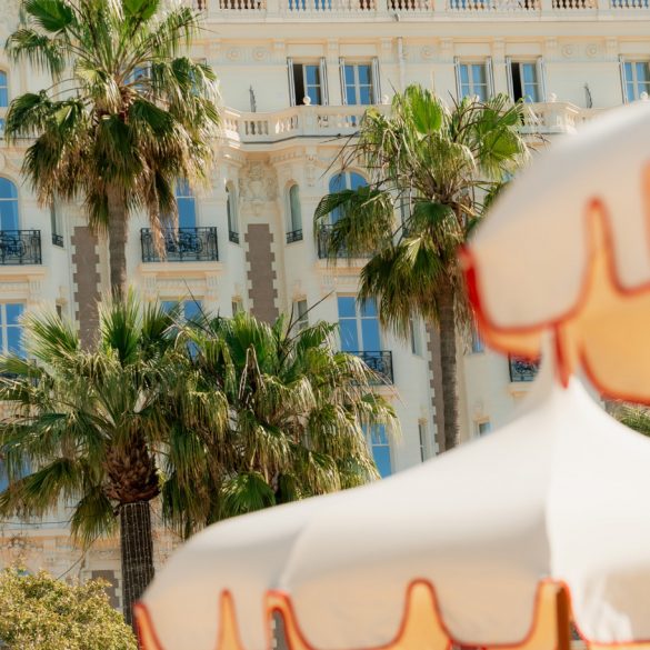 L'Annex Cannes, beach club et restaurant face au Carlton sur la Croisette