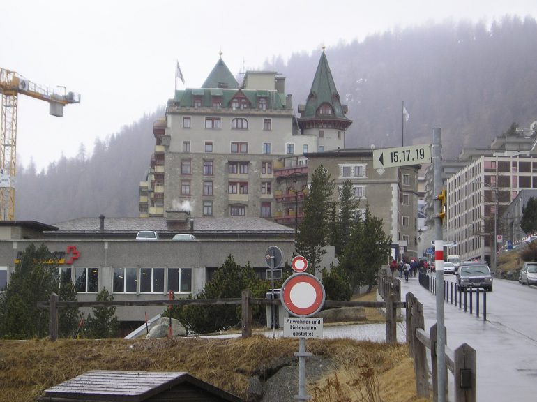 Badrutt&rsquo;s Palace Hotel : le château de Saint-Moritz, ⭐⭐ Michelin IGNIV