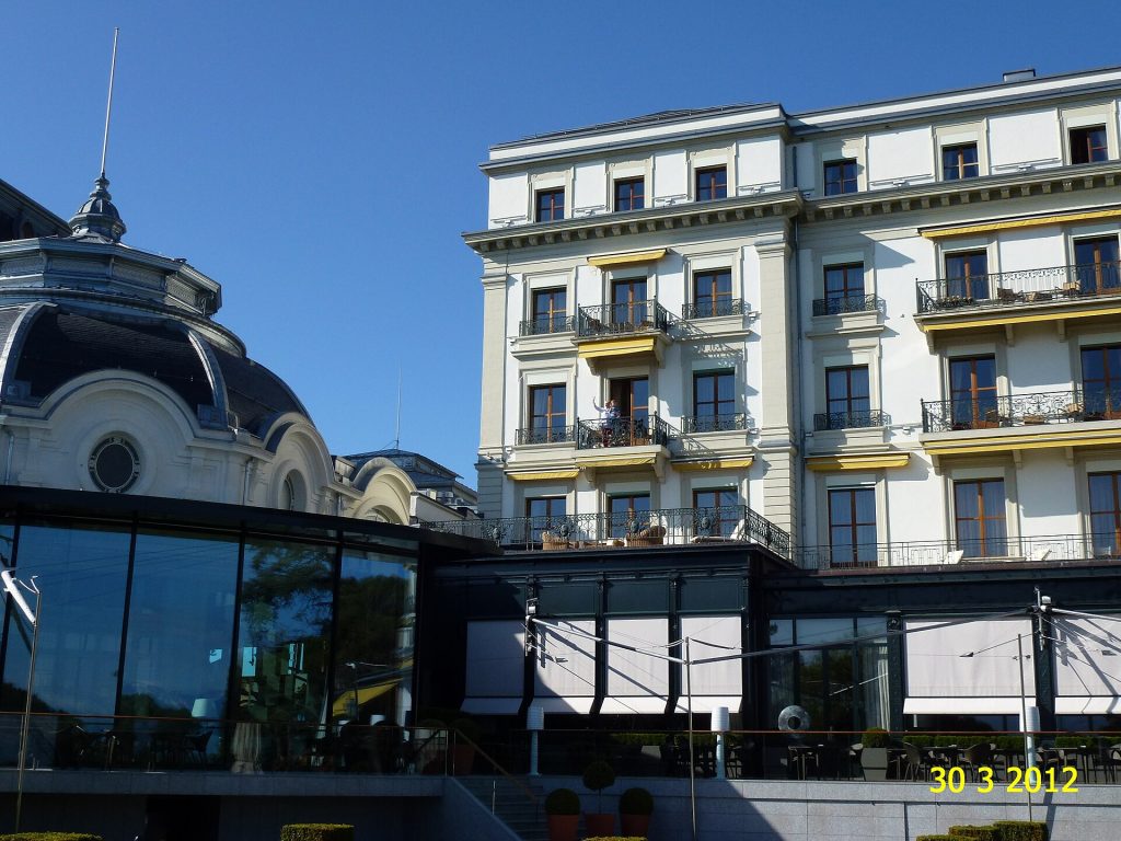 Beau-Rivage Palace: a orillas del Léman, ⭐⭐ Michelin Anne-Sophie Pic