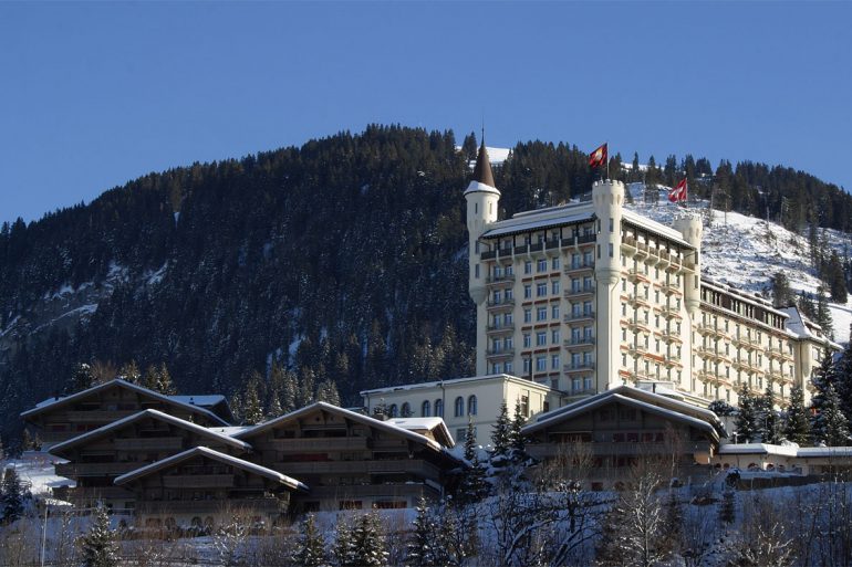 Gstaad Palace — vue extérieure