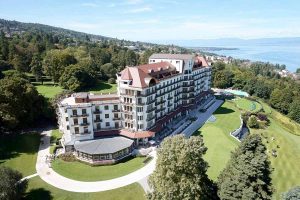 Hôtel avec vue : 10 des plus beaux hôtels en bord de lac, en France et en Europe