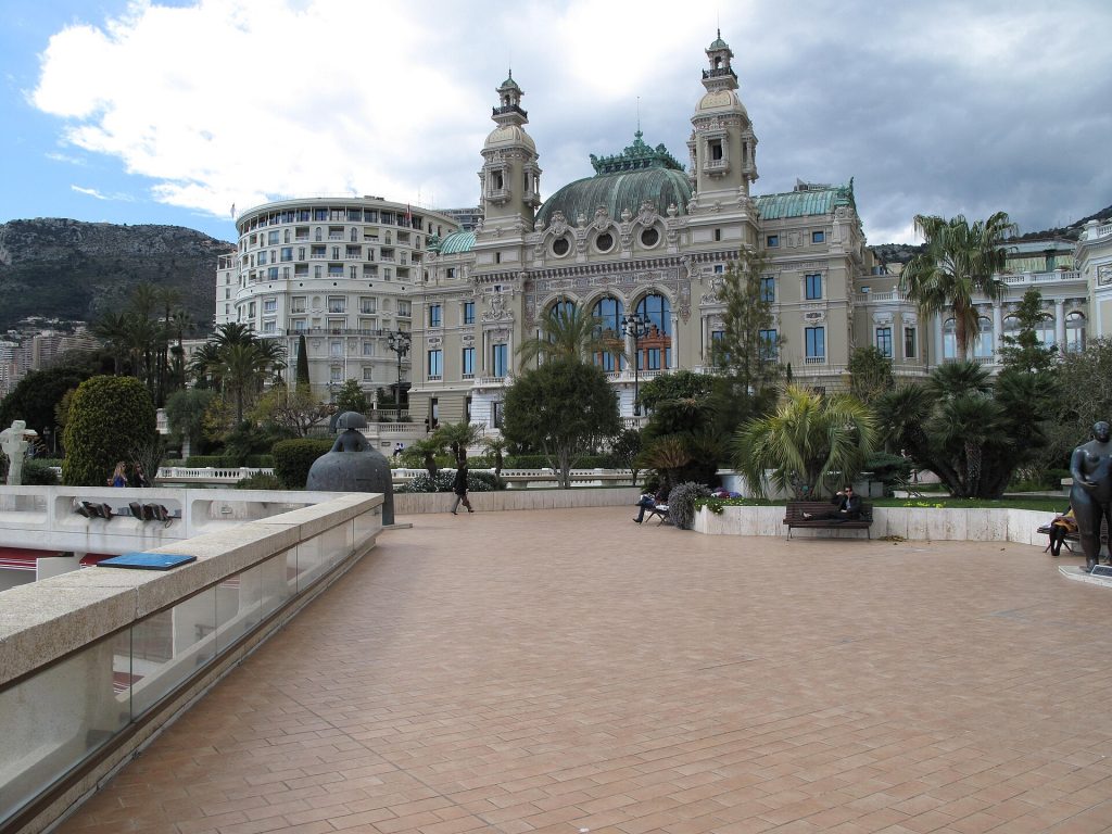 Hôtel de Paris Monte-Carlo: The SBM Palace on Casino Square