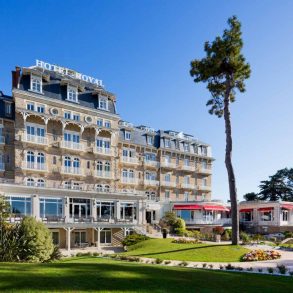 Notre avis sur l'Hôtel Barrière Le Royal La Baule, un palace au bord de l’océan