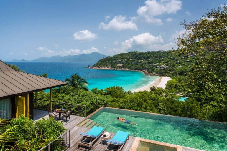 Notre avis sur le Four Seasons Resort Seychelles, luxe vertical et plage de carte postale