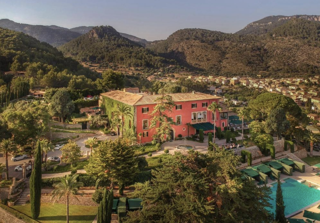 Six Senses Douro Valley — vignobles UNESCO et piscine à débordement, Portugal