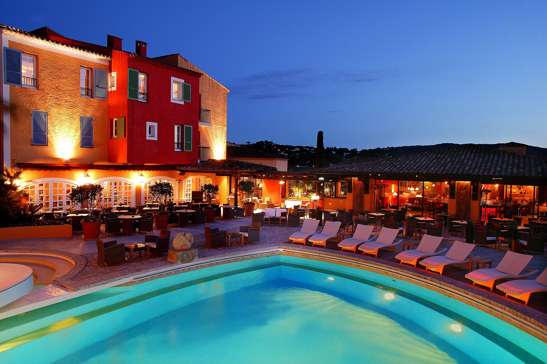 Le restaurant Le B. du Byblos Saint-Tropez