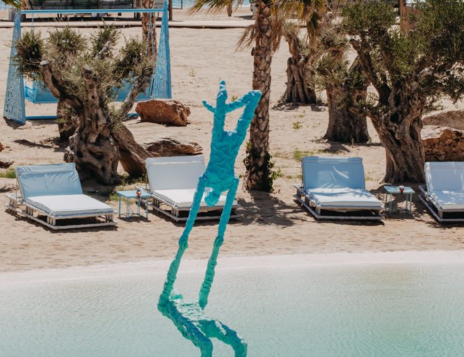 Le Calilo sur la plage de Papas à Ios, Grèce
