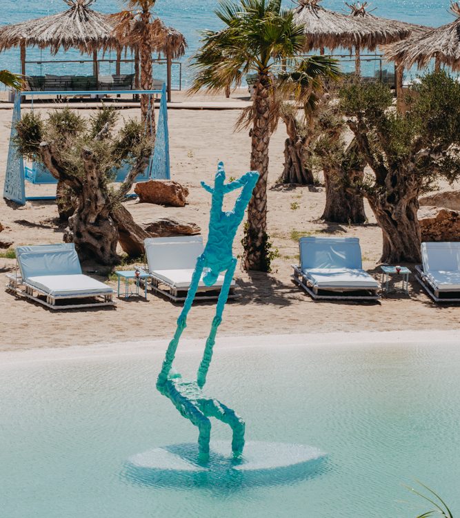 Le Calilo sur la plage de Papas à Ios, Grèce