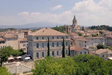 Le Château de Mazan, Handwritten Collection, en Provence