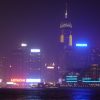 Le front de mer de Victoria Harbour à Hong Kong, où se trouve le meilleur hôtel du monde 2025