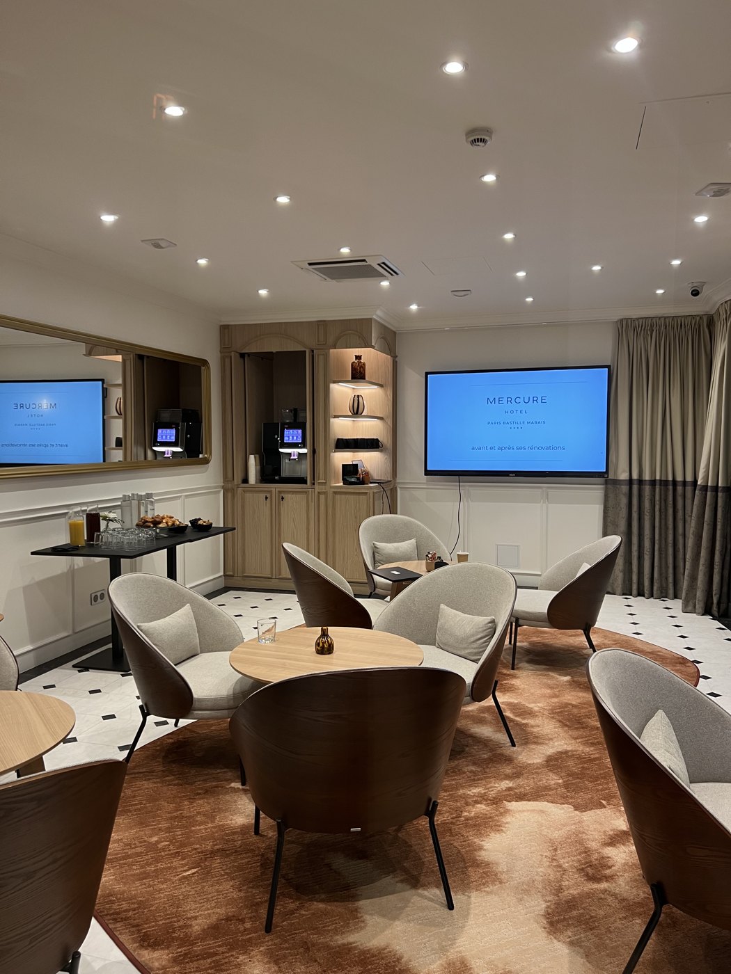 Salon du Mercure Bastille Marais géré par HOSPYA