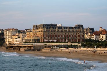 L'Hôtel du Palais de Biarritz, seul palace de la côte atlantique, déclassé en 2026