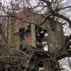 Cabane perchée dans les arbres, hébergement insolite en France