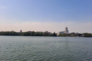 Le lac Nanhu (South Lake) de Jiaxing, en Chine, ou ouvre le Hyatt Place Jiaxing Nanhu