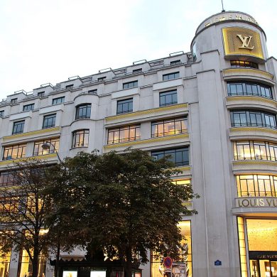 L'immeuble Louis Vuitton au 103-111 avenue des Champs-Élysées à Paris