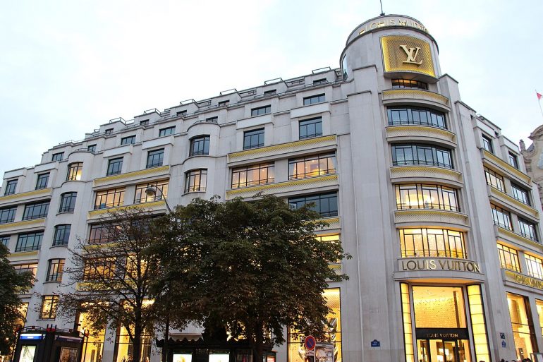 L'immeuble Louis Vuitton au 103-111 avenue des Champs-Élysées à Paris
