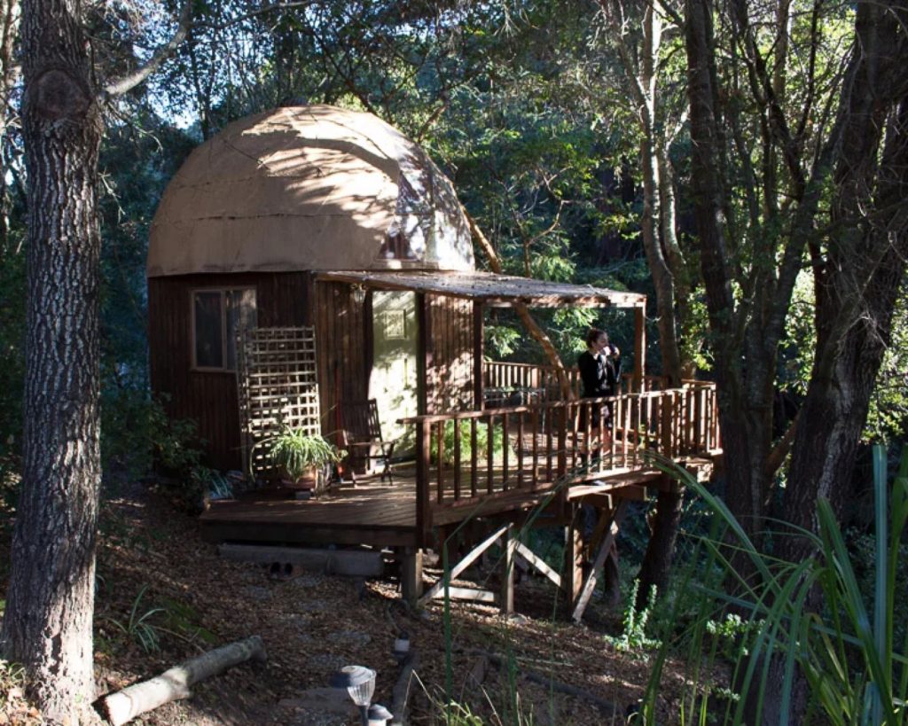 Le Mushroom Dome Cabin : l&rsquo;Airbnb le plus réservé au monde