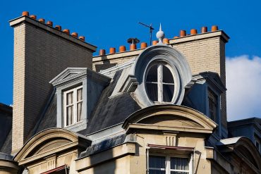 Vue sur les toits de Paris, quartier des boutique-hôtels de charme