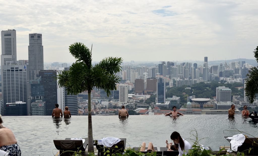 The world’s most beautiful hotel infinity pools: swimming at the edge of the sky