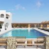 Le Radisson Individuals Pounda Resort Paros, vue sur la mer Egee