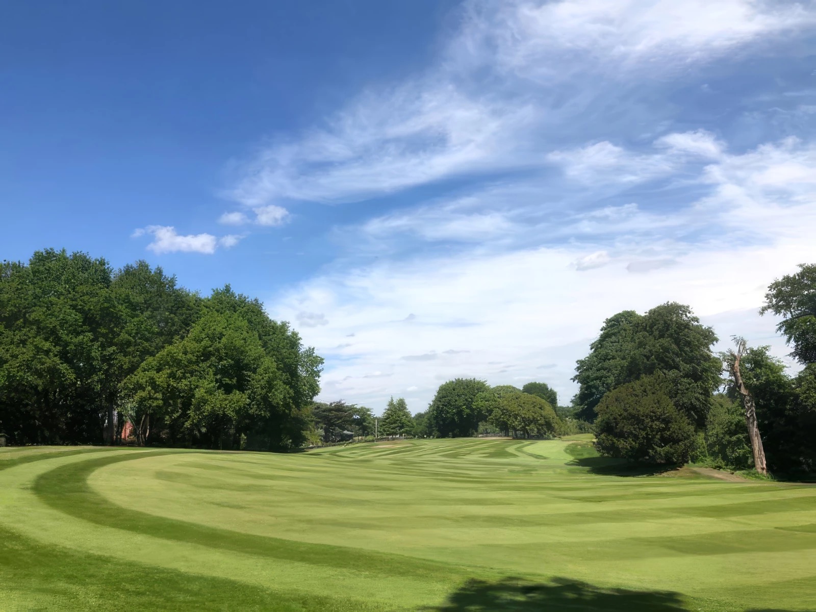 Le parcours de golf de championnat 18 trous du Fairmont Cheshire, The Mere dans la campagne du Cheshire