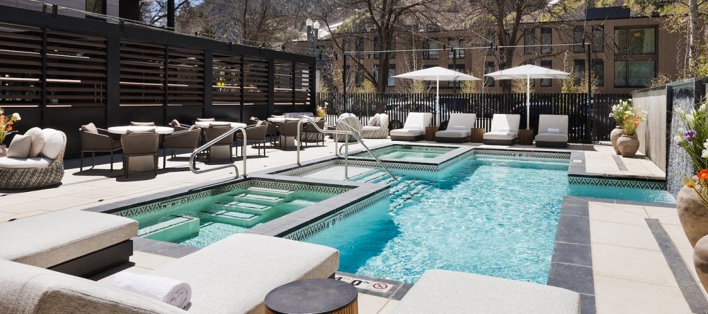 White Elephant Aspen : le boutique-hôtel de luxe qui ouvre à Aspen en 2026