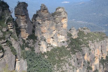 Les Three Sisters, formation rocheuse emblematique des Blue Mountains pres de Katoomba