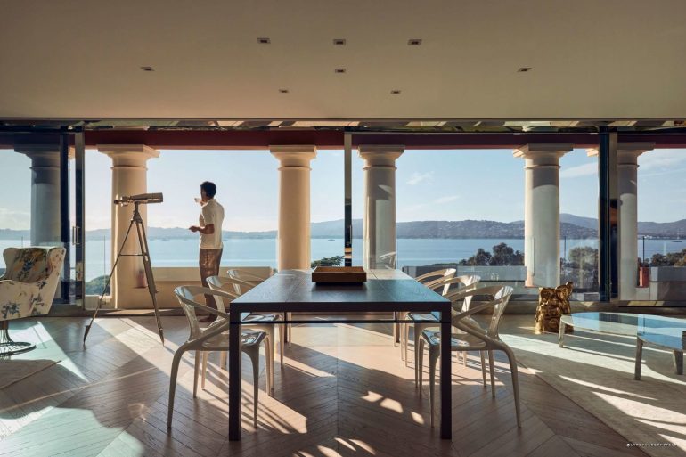COMO Le Beauvallon : le palace de 1914 rouvre face à Saint-Tropez