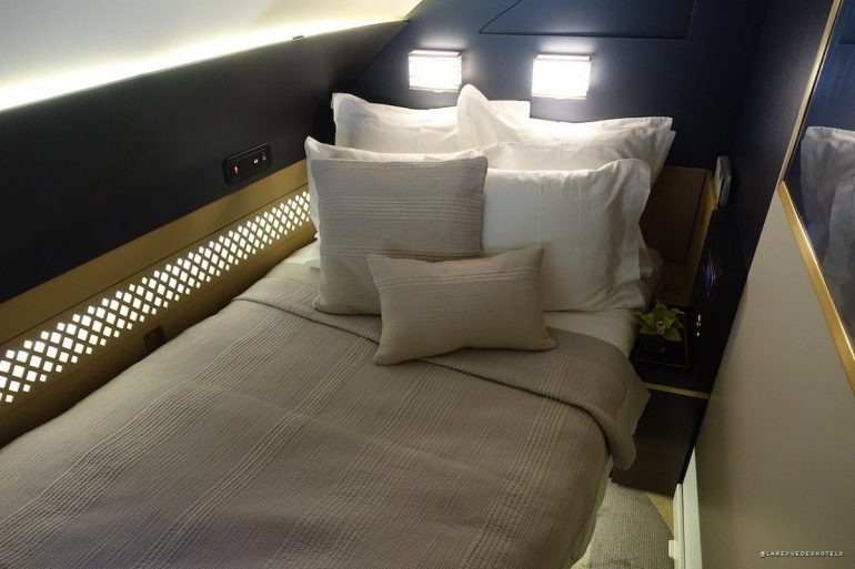 Hôtels dans le ciel : ces avions où la première classe devient une vraie chambre