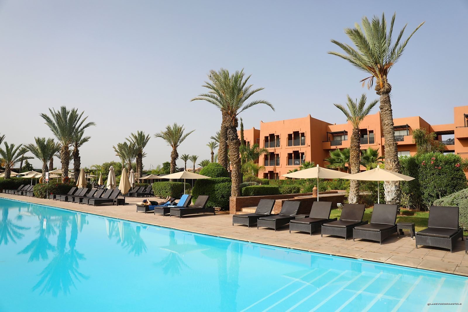 La piscine extérieure du Kenzi Menara Palace & Resort, à Marrakech