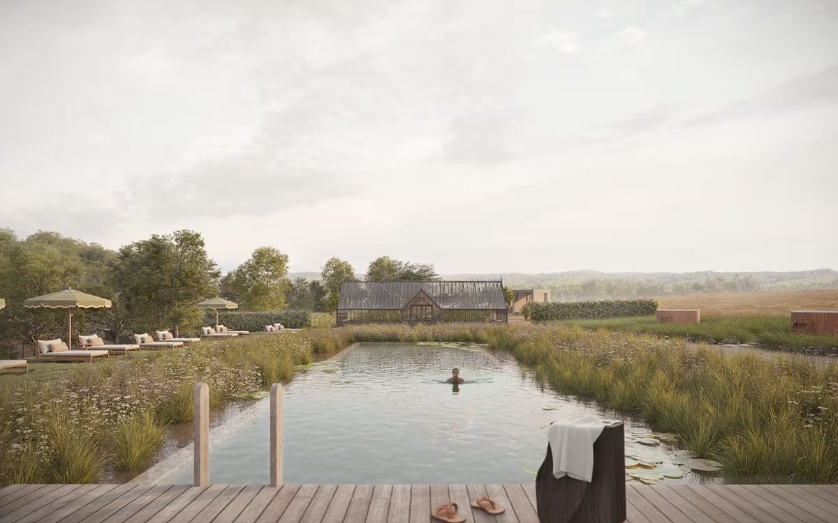 La piscine naturelle de Long Lane, premier hôtel sans alcool du Royaume-Uni