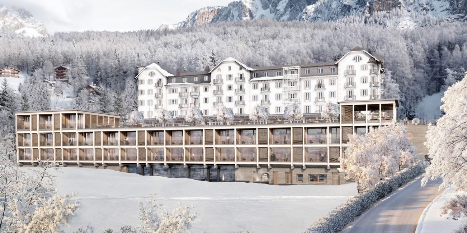 L hotel Mandarin Oriental Cristallo a Cortina d Ampezzo sous la neige