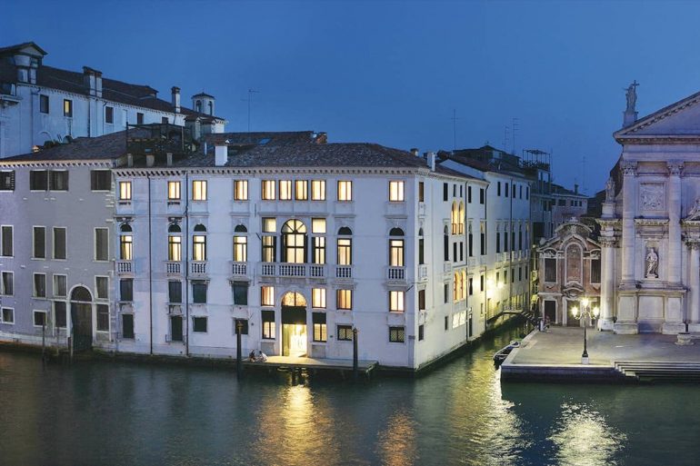 La façade du Palazzo Giovanelli Gran Canal vue depuis le Grand Canal, à Venise