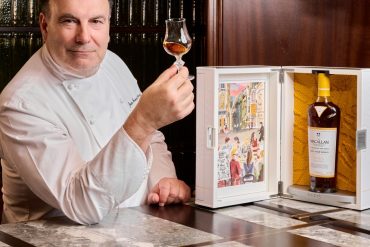 Le chef Jean-François Rouquette et la collection The Macallan Distil Your World Paris au restaurant Pur du Park Hyatt Paris-Vendôme