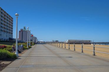 Le front de mer de Virginia Beach et ses hôtels face à l'océan