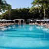 Le WET Deck et la piscine du W South Beach, futur Waldorf Astoria Miami Beach