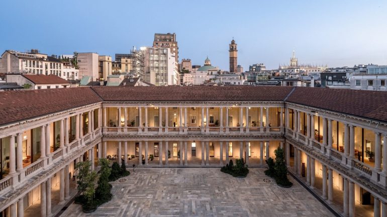 L&rsquo;hôtel Portrait Milano dresse son petit-déjeuner dans le Parco Sempione