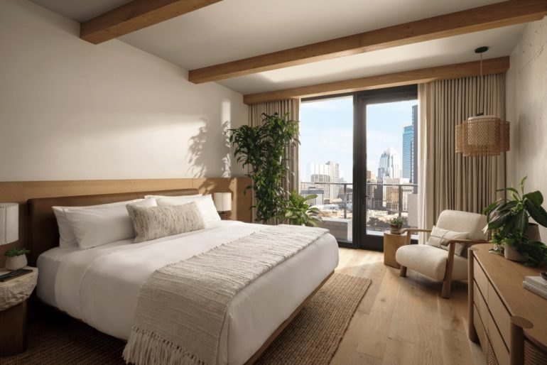 El 1 Hotel Austin abre en la cima de la Waterline: el eco-lujo se instala en la torre más alta de Texas