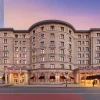 La façade du Fairmont Copley Plaza à Boston, celle du Tipton Hotel de La Vie de palace de Zack et Cody