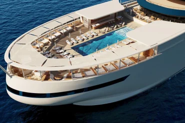 Le yacht Four Seasons I vu du ciel, son pont-piscine et sa terrasse