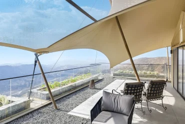 Terrasse panoramique du Gamra Mountain Resort by Mantis, à 2 260 mètres sur le mont Khairah, à Al Baha