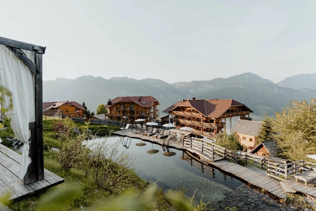 Le resort Höflehner Naturresort s’agrandit en Styrie : une aile pour les familles en décembre 2026, un spa de 5 000 m² pour les adultes