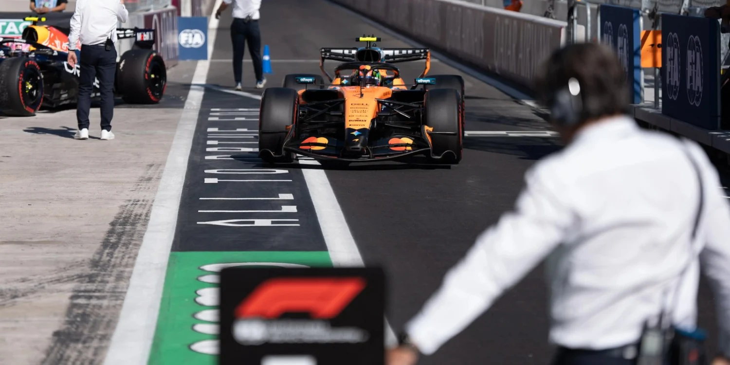 Voie des stands du MadRing pendant le Grand Prix d'Espagne de Formule 1, à Madrid