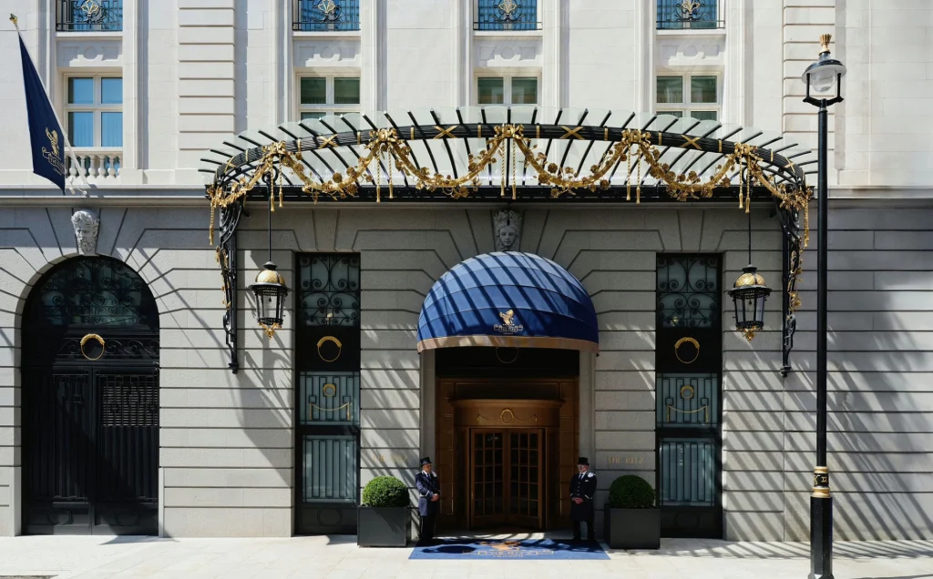 L&rsquo;hôtel The Ritz London : prix de l&rsquo;afternoon tea, dress code, chambres et histoire, notre guide complet 2026