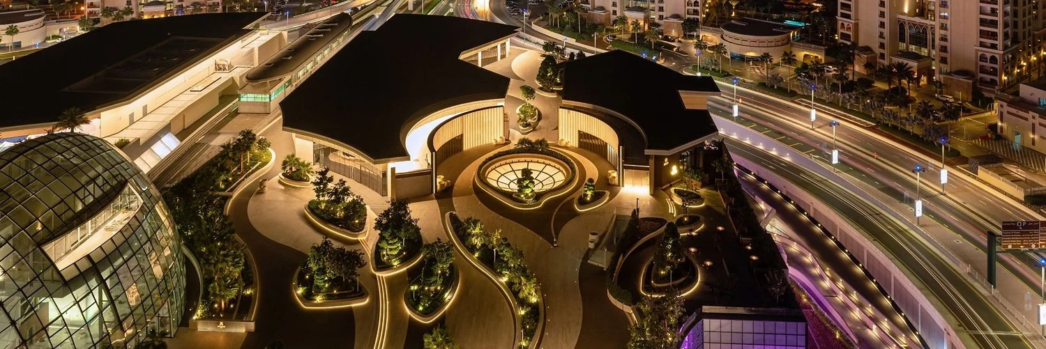 Le rooftop St. Regis Gardens du St. Regis Dubai, The Palm, et ses six restaurants