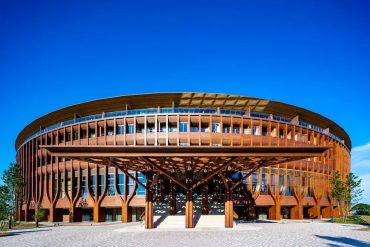 Le retreat THE PASONA natureverse, signé Shigeru Ban, sur l'île d'Awaji au Japon